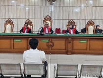 YouTuber Resbob Dituntut 2,5 Tahun Penjara Kasus Hina Suku Sunda