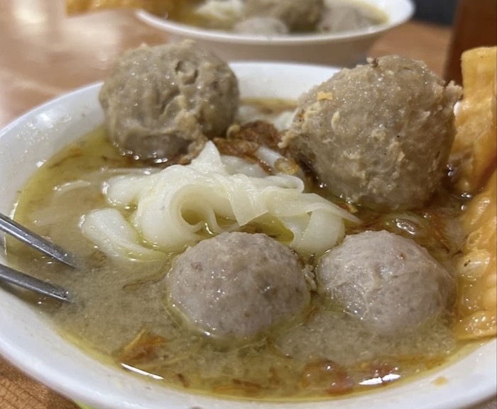 5 Tempat Makan Siang Enak Favorit Karyawan Jaksel, Cobain Yuk!
