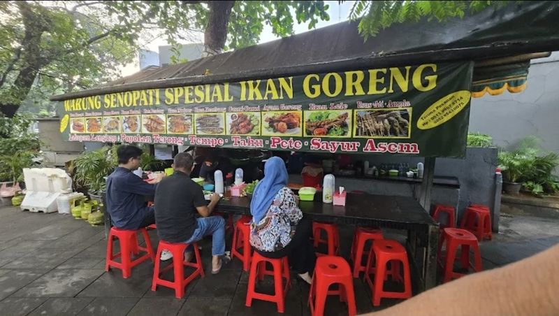 5 Tempat Makan Siang Enak Favorit Karyawan Jaksel, Cobain Yuk!