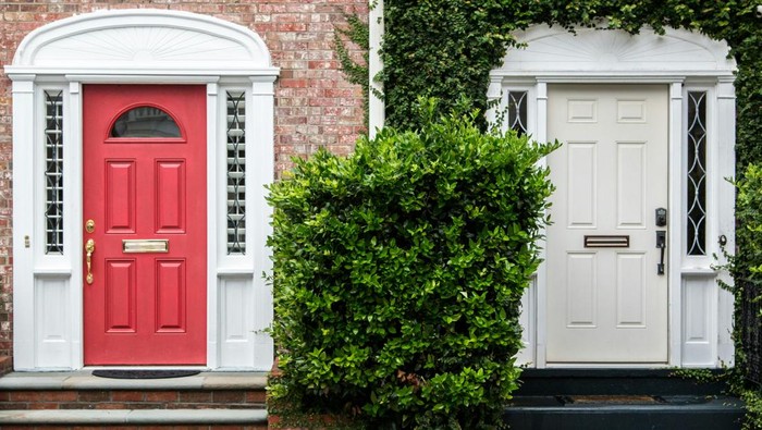 Warna pintu rumah