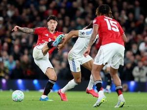 Jambak Calvert-Lewin, Lisandro Layak Kartu Merah?