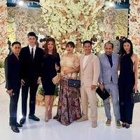 Most Pop: Gaya Tamara Bleszynski di Nikahan Rassya, Tak Tampil di Pelaminan