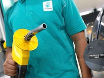 Nekat Beli BBM Subsidi, WN Singapura Didenda Rp 88 Juta