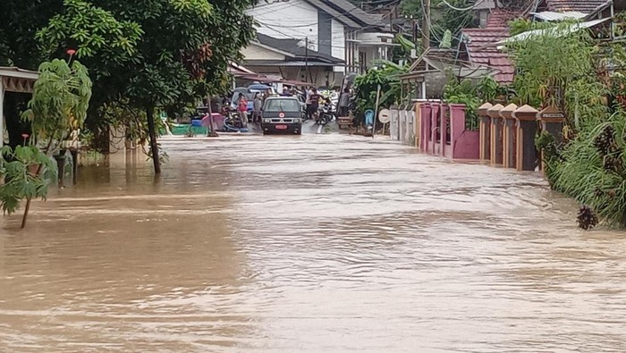 Banjir di Muara Enim imbas curah hujan tinggi