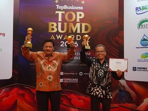 Kang Marhaen dan BPR Anjuk Ladang Sabet Penghargaan BUMD Awards 2026