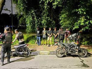 Brimob Polda Metro Tangkap 3 Pemuda Hendak Balap Liar di Jaktim
