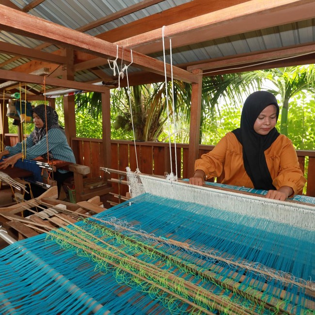 Dari Aceh ke Prancis, Songket Tradisional Tembus Pasar Internasional