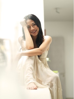 Dee Lestari Rangkai Dinamika Cinta dalam Kabarku