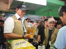 Dirut BULOG Sidak Pasar-pasar di Jakarta, Pastikan Stok Minyakita Aman