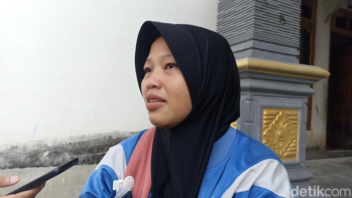 Fatimatuz Zahro, keponakan Yai Mim di Blitar.