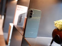 Unboxing Galaxy A37 5G: HP Samsung Murah Cicilan Rp 300 Ribu