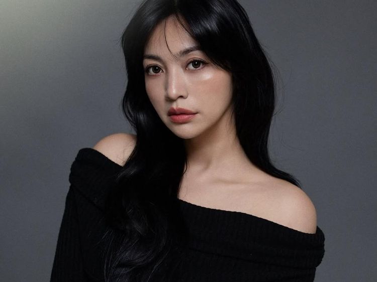 Saat Hesti Purwadinata Balik Setelan Model Lagi