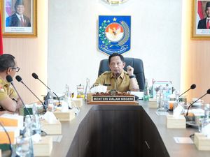 Mendagri Tito Bahas Kesiapan Program Perumahan di Perbatasan