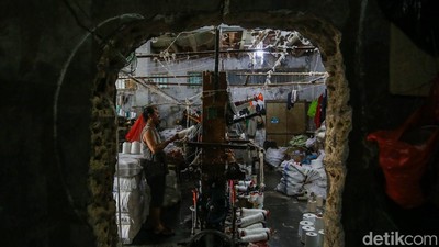 Bahan Baku Naik Gila-gilaan, Industri Tekstil Tertekan