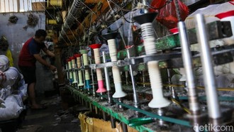 Pengusaha Waswas Bulan Depan Nggak Bisa Produksi