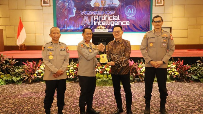 Lemdiklat Polri resmi membuka workshop AI. Workshop ini untuk meningkatkan kualitas sumber daya manusia Polri berbasis teknologi dan informasi. (Dok istimewa).