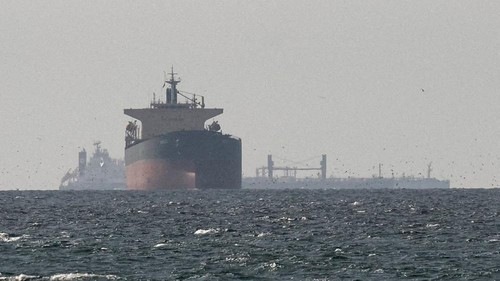 Militer AS mulai blokade pelabuhan-pelabuhan Iran guna membuka Selat Hormuz  Apa reaksi Iran?