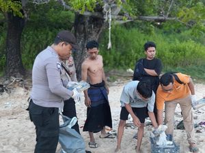 Geger Warga Sumenep Temukan Paket Kokain 27,83 Kg di Pantai