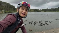 Cuma kalau Baim Wong kayaknya dijodohkan dengan siapa pun ya? tanya Acha Septriasa saat ditemui di kawasan Kuningan, Jakarta Selatan, kemarin. Foto: Instagram @septriasaacha