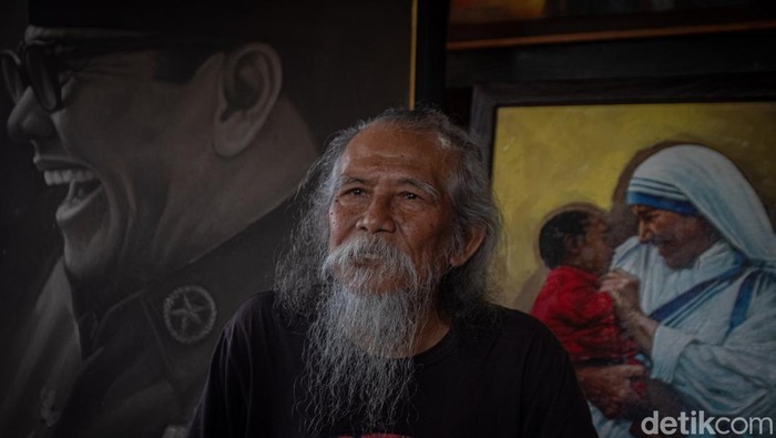 Satu lukisan karya perupa asal Jogja Suhardiyono Kibar terjual. Hasil penjualan lukisan itu akan digunakan Kibar, sapaannya, untuk melunasi hutang.