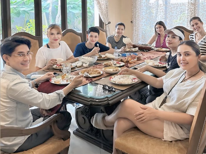 Teuku Rassya Berlutut di Hadapan Tamara Bleszynski Usai Nikah