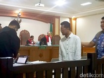 Tilap Dana Nasabah untuk Pinjol dan Tajen, Pegawai Bank Dituntut 3,5 Tahun