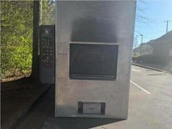 Barang Aneh di Facebook Marketplace Bikin Kaget dan Melotot