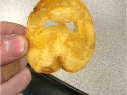 Barang Aneh di Facebook Marketplace Bikin Kaget dan Melotot