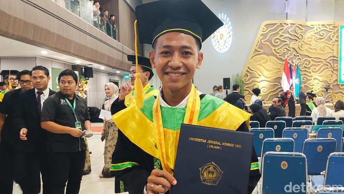 Beckham Putra sarjana.