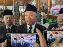Ditahan KPK, Bupati Tulungagung dan Ajudan Masih Terima Gaji