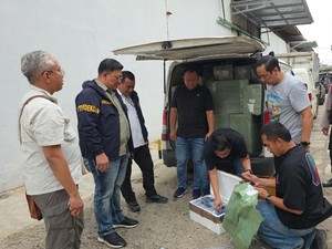 Satgas Bareskrim Geledah 5 Gudang di Jakarta, Ribuan HP Impor Ilegal Disita