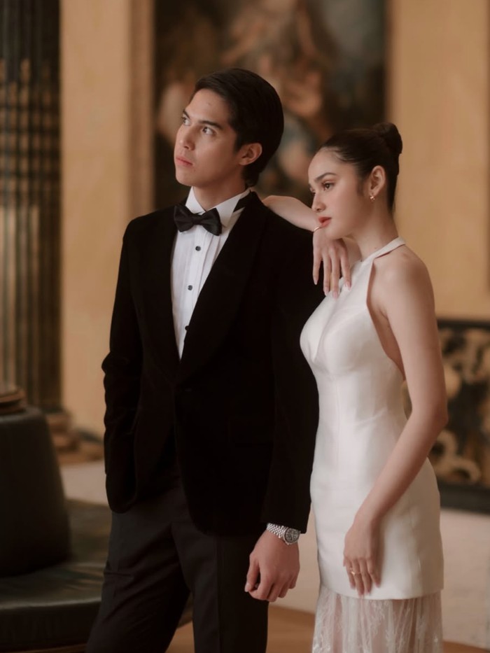 El Rumi dan Syifa Hadju