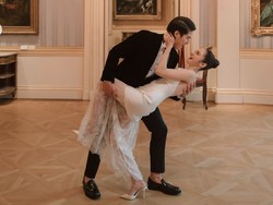 Foto Prewedding Terbaru Syifa Hadju-El, Pamer Punggung Pakai Dress Backless