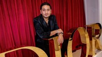 Giorgino Abraham memastikan sudah move on dari Yasmin Napper. Bukannya masih mikirin. Aku sudah move on. (Buka hati) santai, gak gimana-gimana. Rileks. Aku mau fokus sama syuting, DJ jadi prioritas aku, katanya. (Foto: dok Instagram giorgino_abraham)