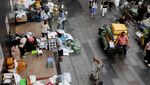 Hiruk Pikuk Pedagangan di Pasar Grosir Guangzhou