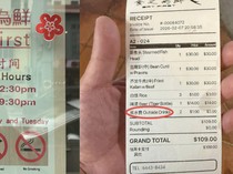 Kaget! Minum Air Putih dari Botol Sendiri, Kena Biaya Ekstra di Restoran