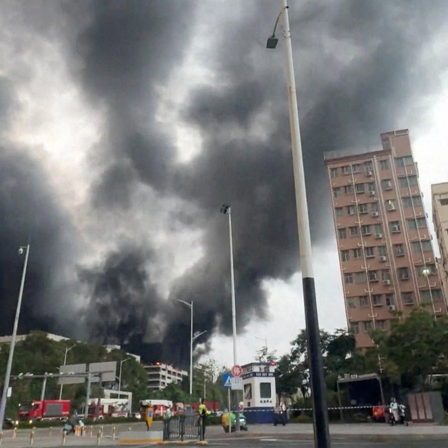 Kebakaran di Pabrik BYD China, Area Parkir Bertingkat Jadi Sumber Api