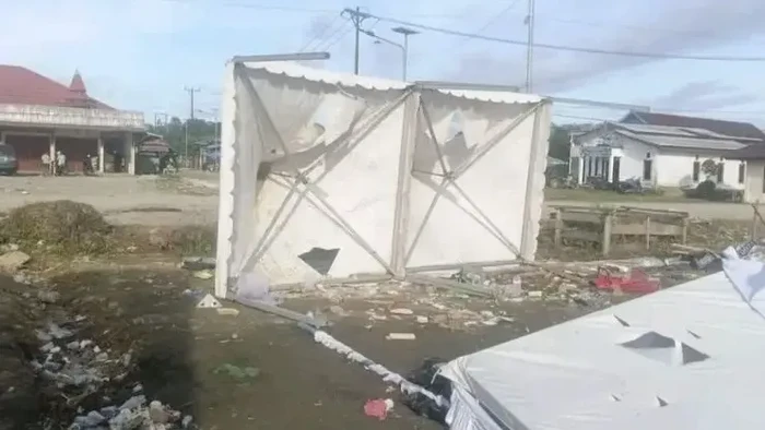 Kericuhan terjadi dalam pesta rakyat memperingati HUT Sarmi, Papua.