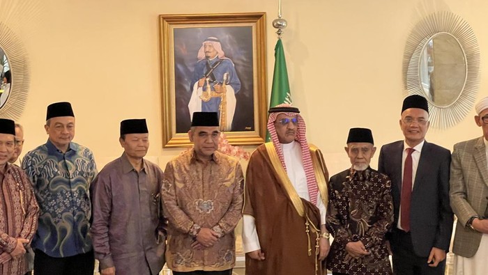 Ketua MPR Muzani dan Ulama bersama Dubes Saudi untuk RI