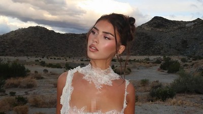 Influencer yang Disebut Gadis Tercantik di Coachella, Gaya Seksi Jadi Atensi