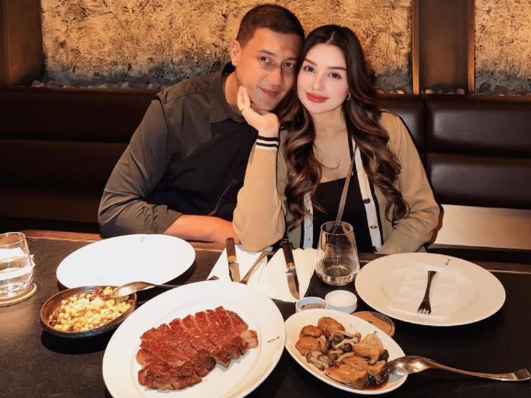 Potret Nourah Passya Jajan di Korea hingga Dinner Bareng Teuku Rafly