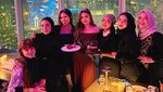 Potret Nourah Passya Jajan di Korea hingga Dinner Bareng Teuku Rafly