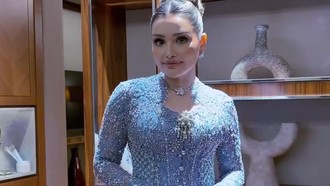 2 Tampilan Cemerlang Nurah Pasya Saat Nikahan Teuku Rassya