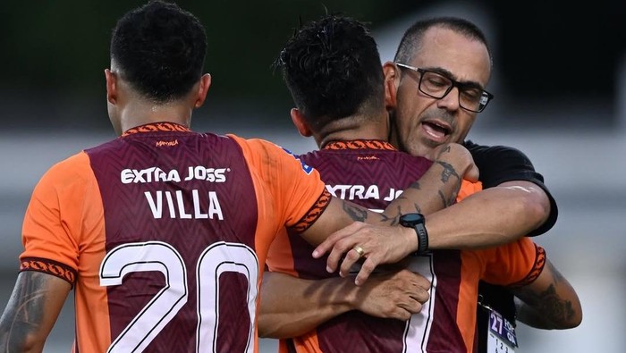 Pelatih Borneo FC Samarinda, Fabio Lefundes. (Instagram @borneofc.id)