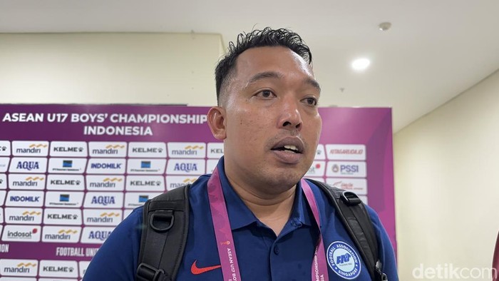 Pelatih Timnas Singapura U-17, Ashraf Ariffin