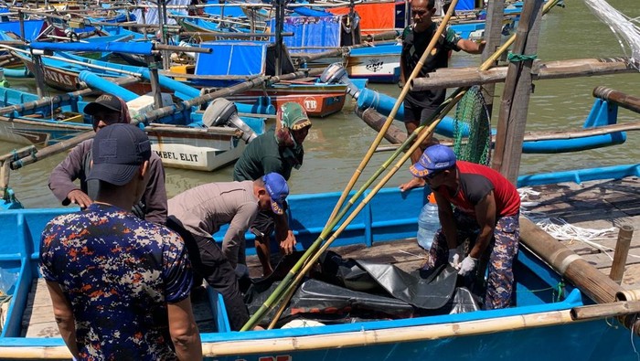 Penemuan mayat di Pantai Santolo Garut