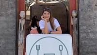 Potret Warung Makan Milik Tamara Bleszynski di Bali yang Dikabarkan Tutup