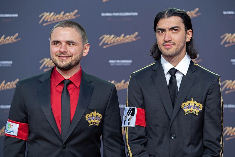 Prince Michael Jackson dan Bigi Jackson menghadiri pemutaran perdana film 