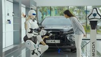 Tak cuma fokus di penjualan online, AiMoga juga mulai membangun jaringan distribusi offline. Mereka menyiapkan skema penjualan fleksibel seperti leasing dan cicilan, serta memanfaatkan jaringan dealer mobil Chery lewat konsep gabungan toko khusus, dealer 4S, dan experience store di mal. Foto: Doc. Chery