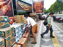 Warga Kaltim Beri Sumbangan Jelang Aksi 21 April, Anak SD-Pemulung Ikut Donasi